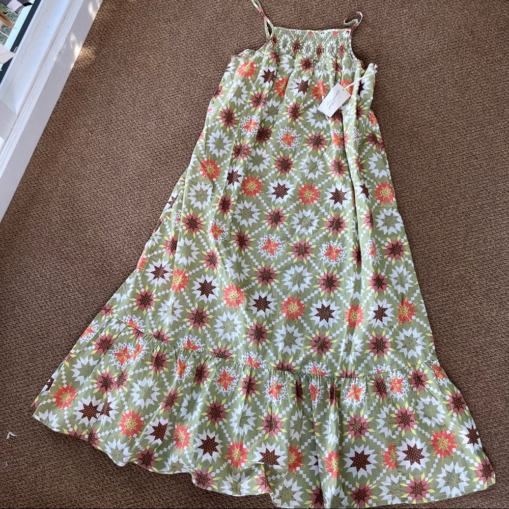*NEW* Women's Sleeveless Tiered Dress - Universal Thread™ Green Ikat